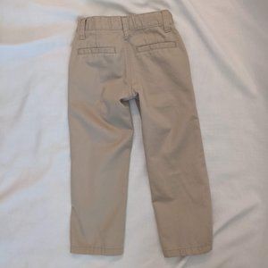 Old Navy Boys Khaki uniform pants size 5 chino twill flat front relaxed fit